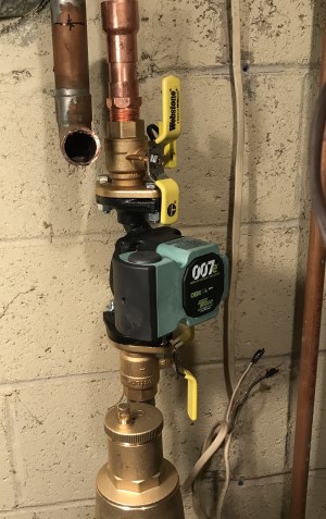 Webstone 1" Threaded Isolator Flange w/ Drain & Rotating Flange